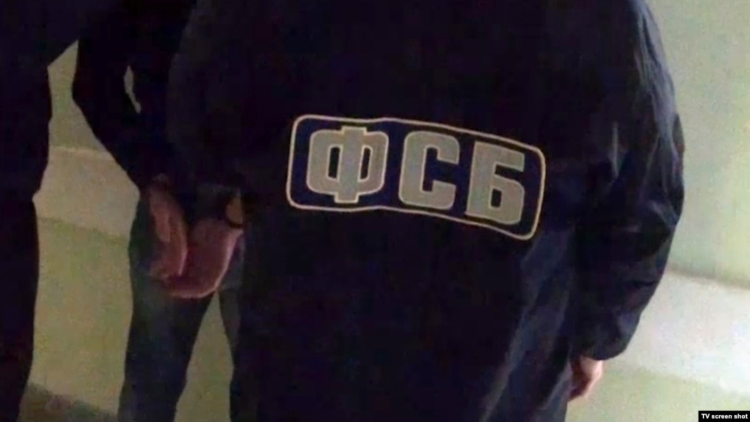 To date, not a single Russian official or law enforcement agency has commented on the record about the reported case against the Federal Security Service (FSB) officers, identified as Sergei Mikhailov and Dmitry Dokuchayev, and other alleged accomplices. (illustrative photo)