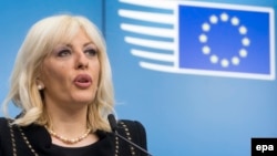 Српската министерка за евроинтерграции Јадранка Јоксимовиќ