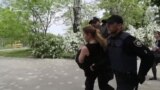 Дев’яте травня: одесити побилися біля пам’ятника Невідомому матросу (відео)
