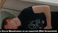 Раненный мобилизованный Максим Зубков, которого из госпиталя забрала полиция, чтобы вновь отправить на войну, Екатеринбург, 2026