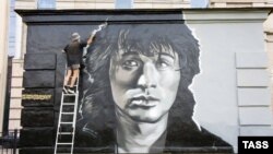 Майже через 30 років після трагічної загибелі Віктор Цой залишається культовою фігурою для останнього покоління радянської молоді