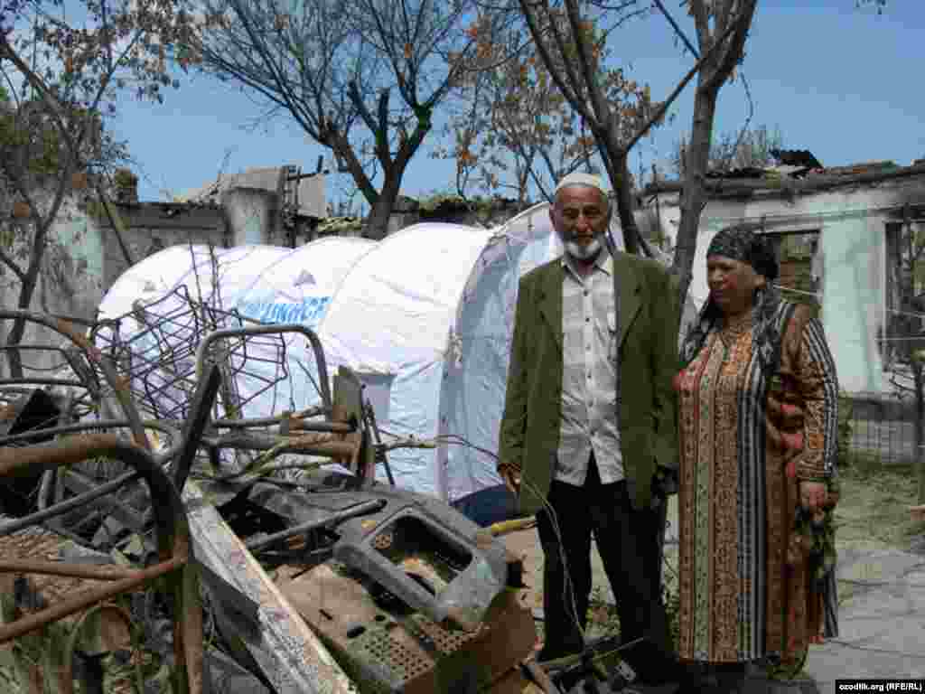 Черëмушкидаги ҳовлилардан бири манзараси.
