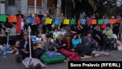 Protest ćemo nastaviti mirno i dostojanstveno, poručila Željka Savković ispred koordinacionog tima