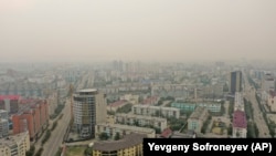 Požari besne Sibirom ostavljajući gradove u dimu