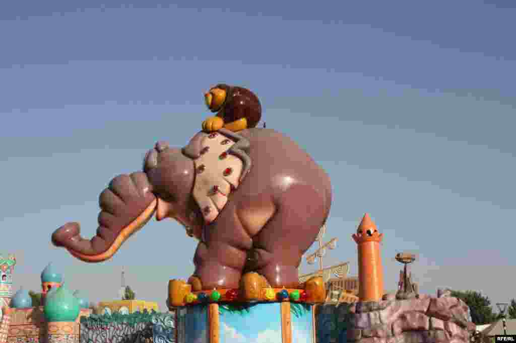 Бузургтарин тафреҳгоҳи атфол #83