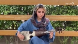ښکلا ځاځۍ: تش لاس نه بلکې د یوه غښتلي هنر په بدرګه درېیم هېواد ته روانه یم