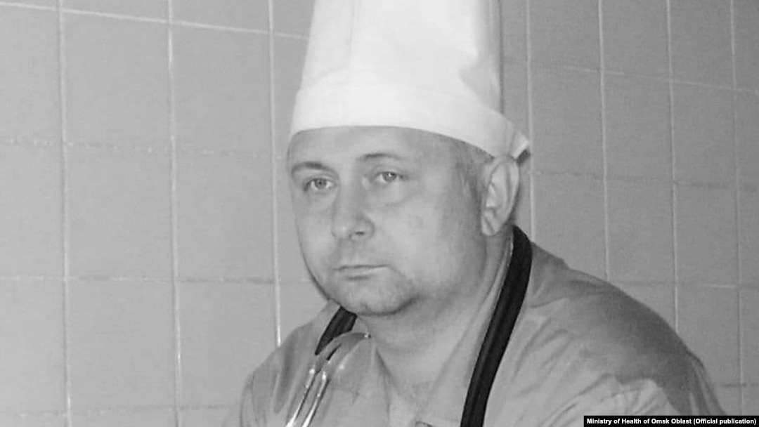 Sergei Maksimishin was a top doctor at the Omsk hospital where Aleksei Navalny was treated in August.