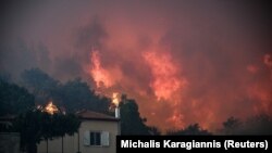 Imagine a incendiului de pe insula Evia, în Grecia 13 august 2019