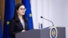 Viceprim-ministra pentru Integrare Europeană, Cristina Gherasimov, în cadrul unei conferințe de presă la Guvern, unde a vorbit despre lansarea evaluării legislației naționale – primul pas tehnic în procesul de aderare a R. Moldova la UE.