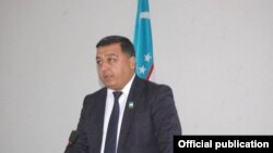 Мирзоҳид Убайдуллаев 2020 йилнинг апрелидан шу кунгача Фарғона вилоят ҳокимининг ўринбосари бўлган.