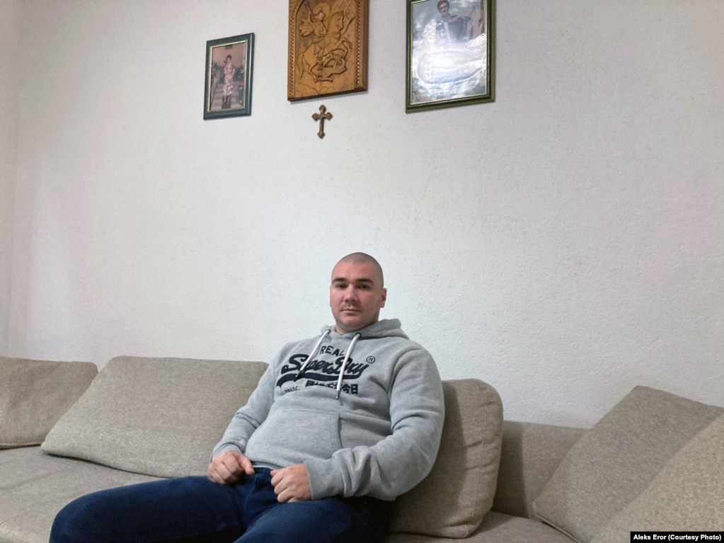 Boris Knežević u svom domu u Kragujevcu