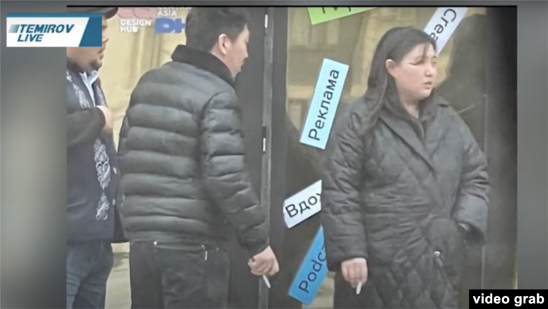 Клаудия Мари қара адамдармен порно