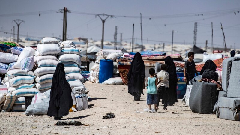 Francuska vratila više od 50 žena i dece iz Sirije