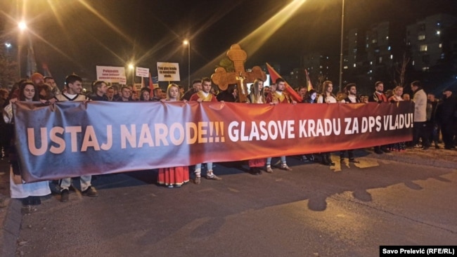 Protesta në Podgoricë kundër rrëzimit të Qeverisë së kryeministrit Zdravko Krivokapiq. Janar, 2022.