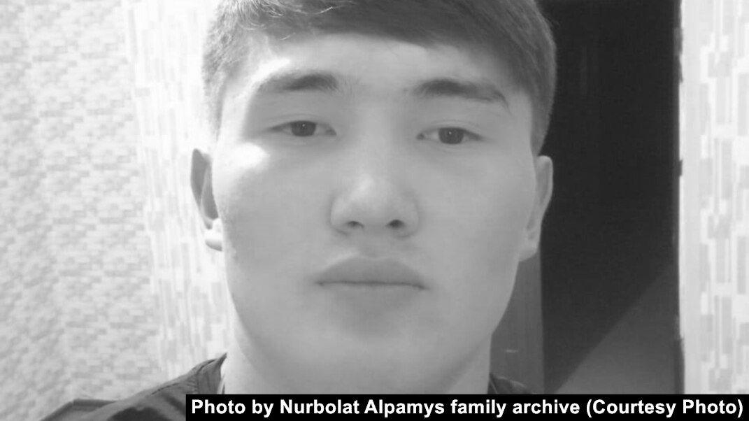 Секс фильмі тегін Хитоми Танака қатысқан бұл жапондық хардкор фильмі сізді есінен танғандай қосады.