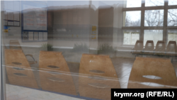 Kherson region, Vadim station, empty railway station building. After 2014, long-distance trains do not go to Vadim