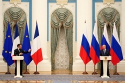 Пресс-конференция Владимира Путина и Эммануэля Макрона после переговоров в Кремле
