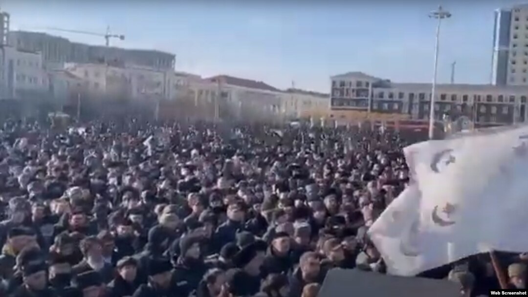 Митинг в Грозном против Янгулбаевых, 2 февраля