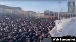 Rally in Grozny against Yangulbaev's family