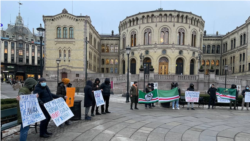 Зударшна тIехь ницкъбарна дуьхьал митинг. Норвеги. Осло