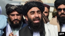 ذبیح الله مجاهد سخنگوی حکومت طالبان