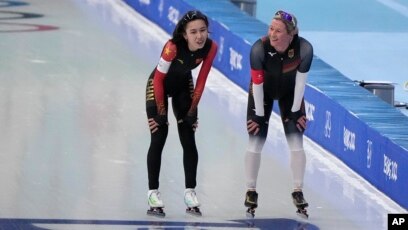 Ерлердің фотоларына мастурбация жасайтын әйелдер