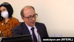 Министр иностранных дел Армении Ара Айвазян 