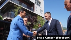 Keith Self nga radhët e republikanëve dhe Suhas Subramanyam nga radhët e demokratëve u takuan me zyrtarë të ndryshëm në Preshevë.