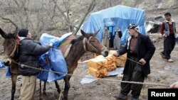 کولبران در نزدیکی مرز عراق