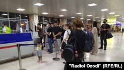 Around 100 Tajiks are stuck in the transit zone of the Bishkek airport. (file photo)