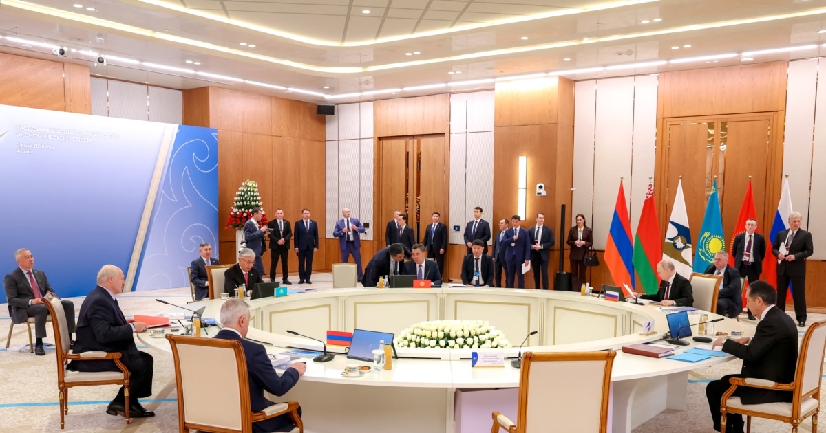 Russia, Ex-Soviet Allies Want Armenian Referendum On EU Entry