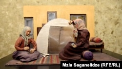 გამოფენა „თბილისური სახელოსნოები“