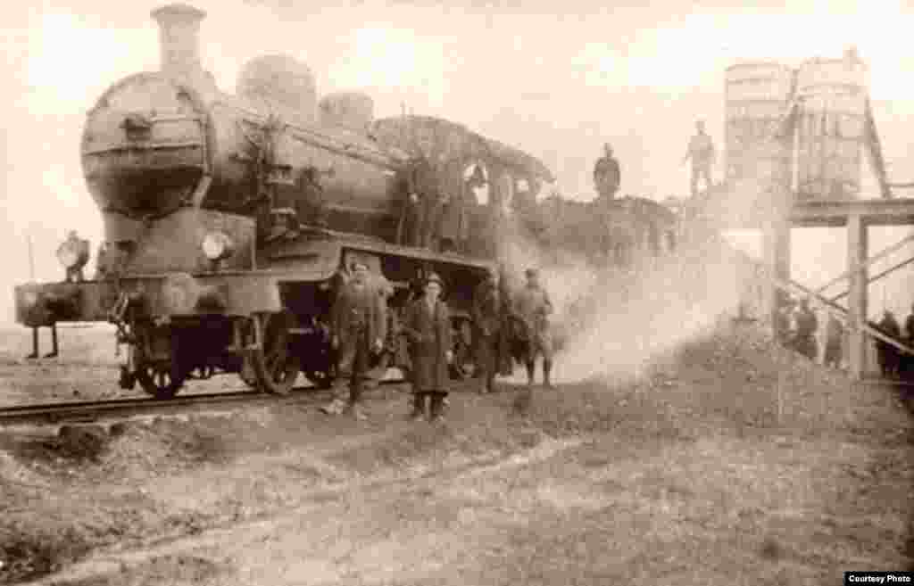 Воз на железничката станица во Штип во 1923 година.