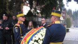 Pe străzile din Sinaia - funeraliile Regelui Mihai