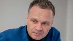 Экономический обозреватель Вячеслав Ширяев