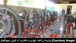 د وښو میده کولو ماشینونه