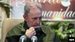 Revolutionary and former Cuban President Fidel Castro in a handout photo of a meeting in July with artists and intellectuals in Havana