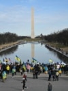 Na mitingu u Vašingtonu pristalice Ukrajine poručuju da ona 'drži liniju' za Evropu
