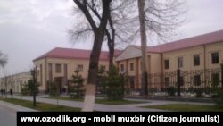 Ислом Каримовни одатда бўм-бўш кўчалар кутиб олади