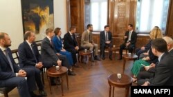 Սիրիայի նախագահ Բաշար Ասադն ընդունել է ՌԴ իշխող «Եդինայա Ռոսիա» կուսակցության պատվիրակությանը, Դամասկոս, 15-ը ապրիլի, 2018 թ․ 