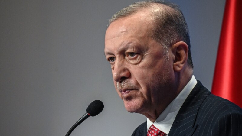 Erdogan zotohet për uljen e inflacionit 