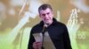 Георги Борисов при връчването на наградата за литература "Перото"