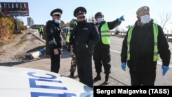 Блокпост на въезде в Севастополь, 30 октября 2021 года