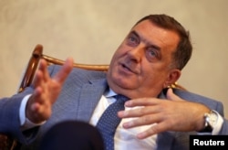 Bosnian Serb leader Milorad Dodik (file photo)