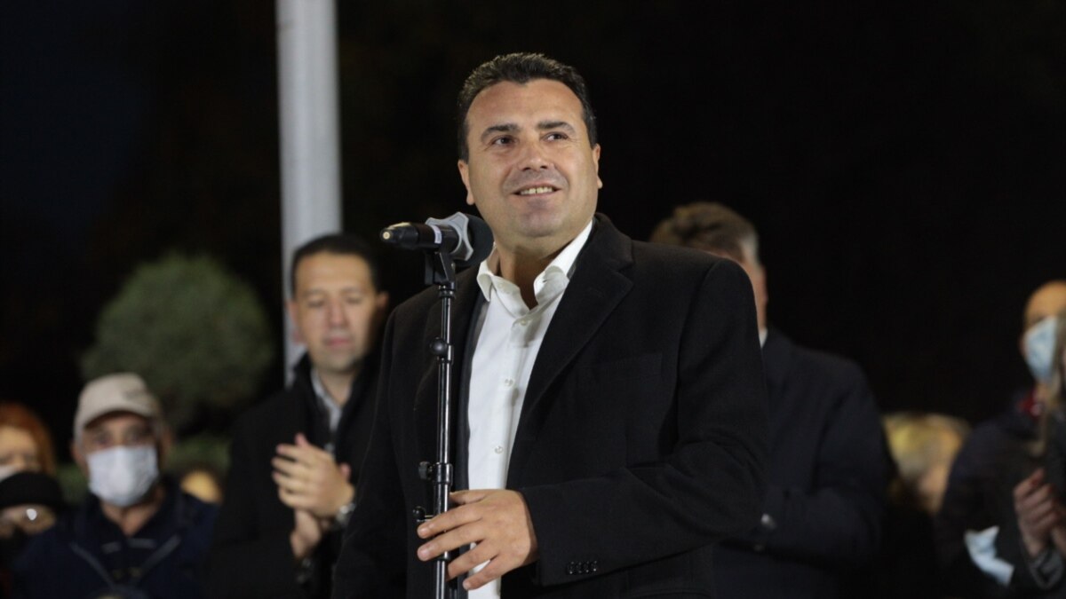 Прем’єр Північної Македонії оголосив про відставку