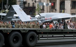 "Байрактар" на военном параде в центре Киева в День независимости Украины, 18 августа 2021 года