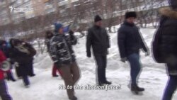 Navalny Supporters Arrested At Tomsk Rally