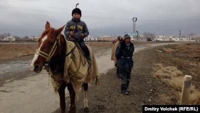 Колготкидегі жетілген әйелдердің фотосуреттері