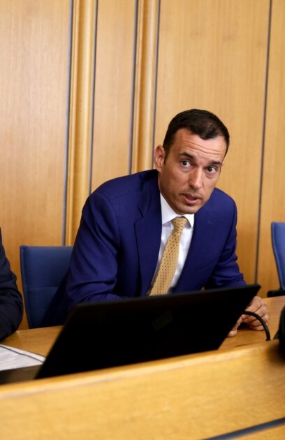 Столичната община ще продължи спешната процедура за избор на нова