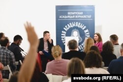 Кацярыне актыўна задавалі пытаньні